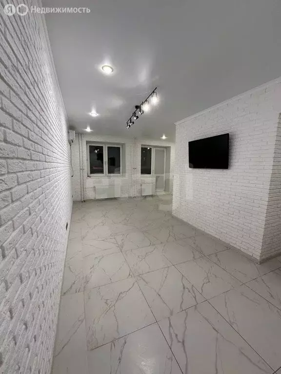 Квартира-студия: Тобольск, 15-й микрорайон, 42 (31 м) - Фото 2