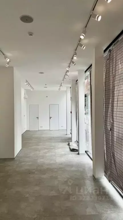 Торговая площадь в Крым, Ялта ул. Боткинская, 11А (45 м) - Фото 1