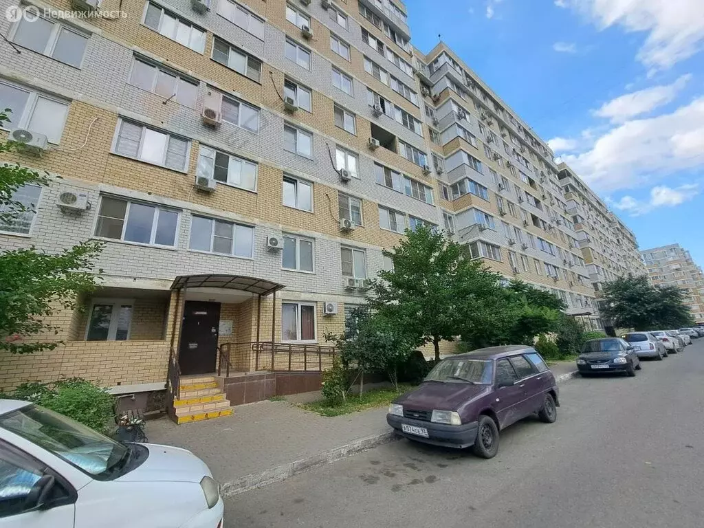 3-комнатная квартира: Краснодар, улица Красных Партизан, 1/3к7 (57.9 ... - Фото 0