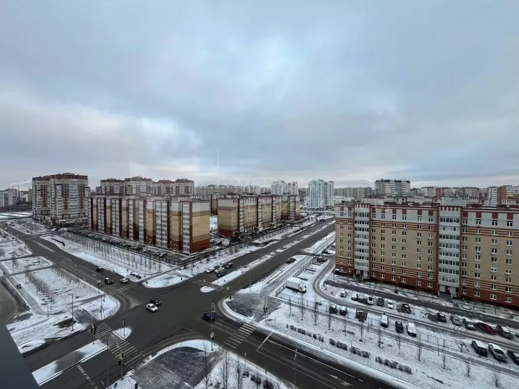 1-к кв. Тюменская область, Тюмень ул. Раушана Абдуллина, 2 (35.7 м) - Фото 1