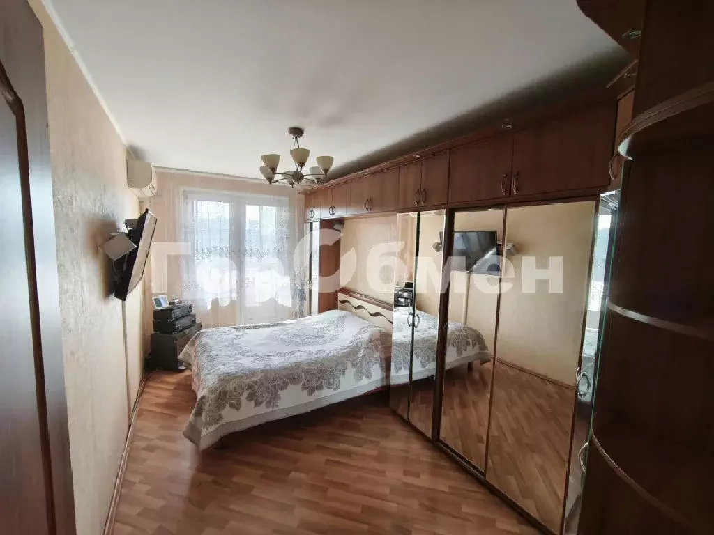 Продается 3-комнатная квартира - Фото 1