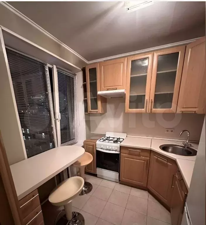 1-к. квартира, 35 м, 9/9 эт. - Фото 1