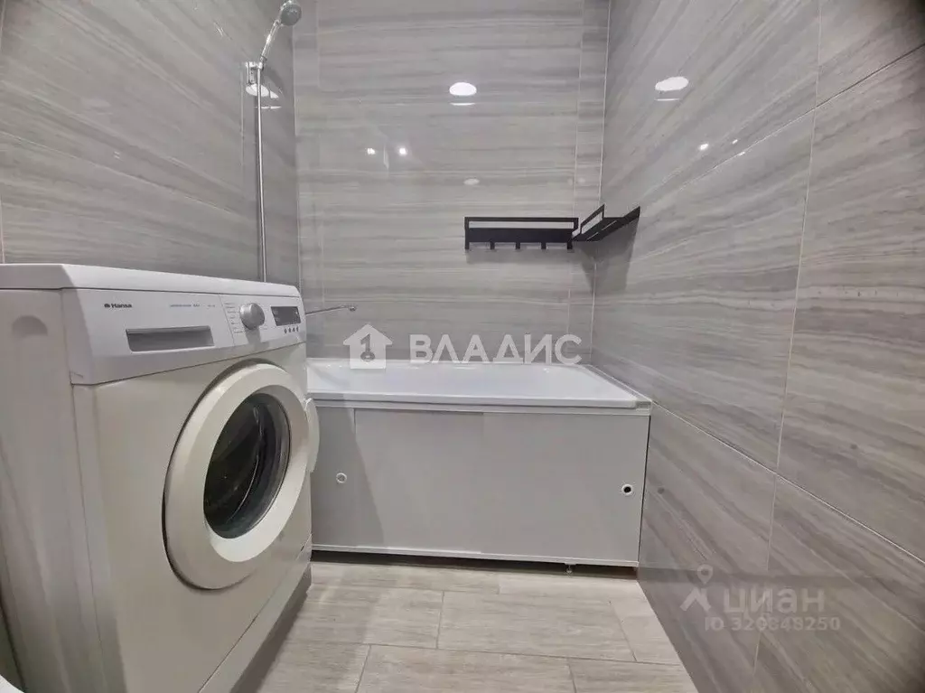 1-к кв. Калининградская область, Гурьевский муниципальный округ, пос. ... - Фото 1