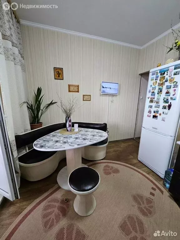 2-комнатная квартира: посёлок городского типа Беркакит, улица ... - Фото 1