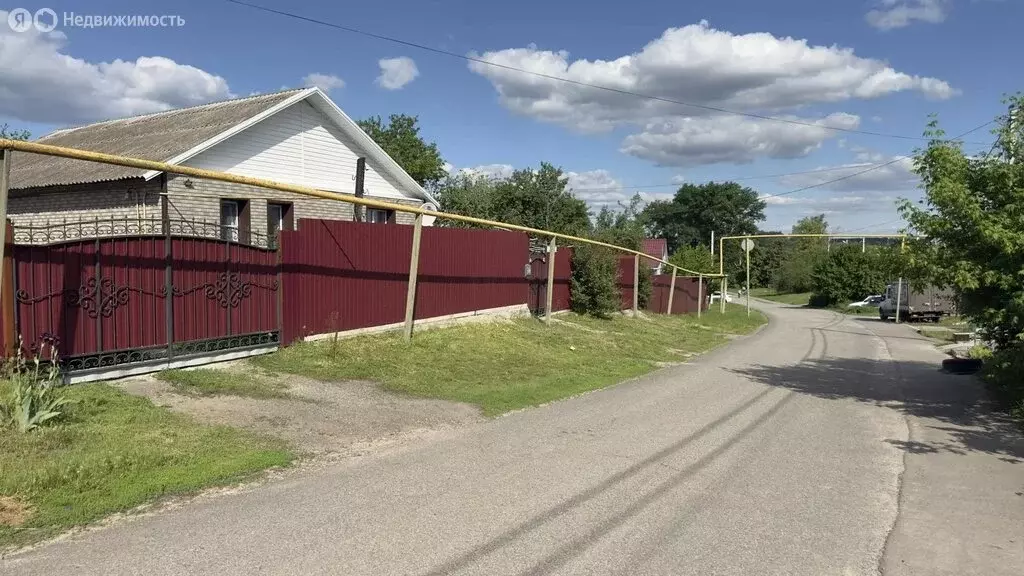 Дом в село Кустовое, улица Свищева (66.3 м) - Фото 2