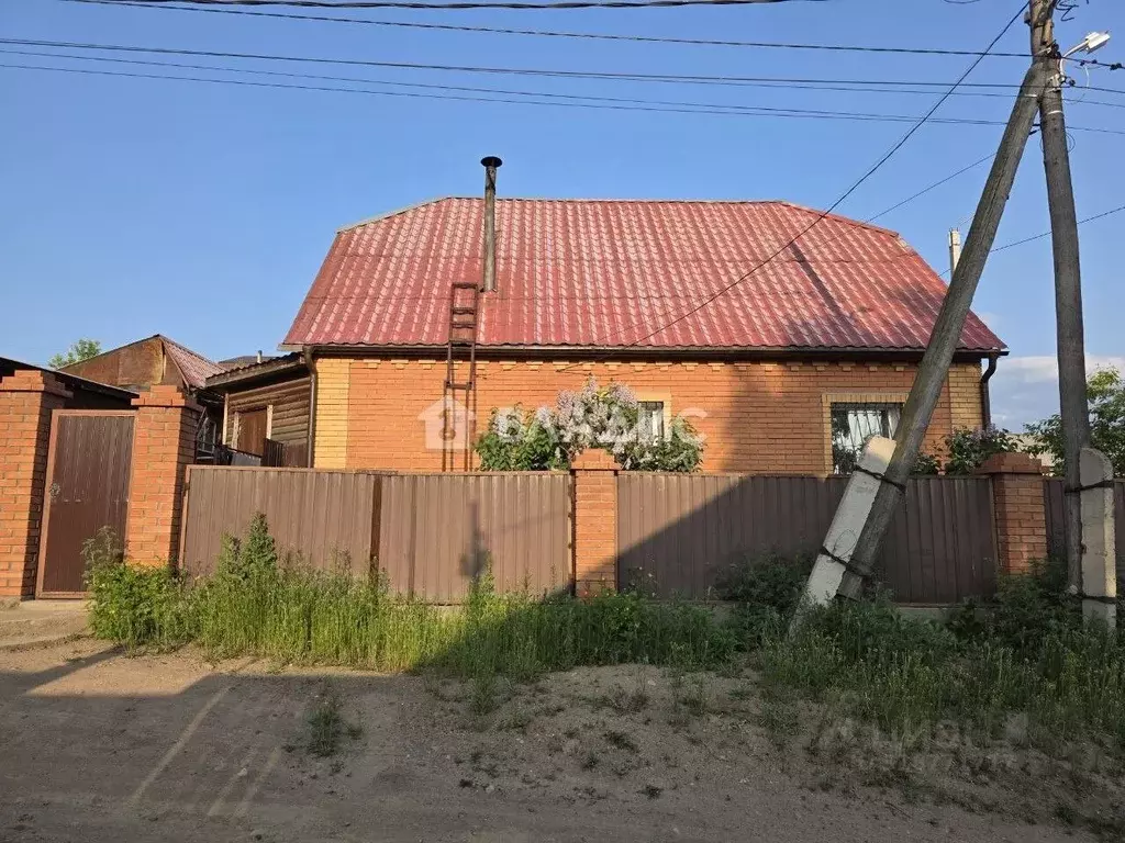 Дом в Бурятия, Улан-Удэ Лысая Гора мкр, ул. 2-я Дзержинская, 42 (98 м) - Фото 0
