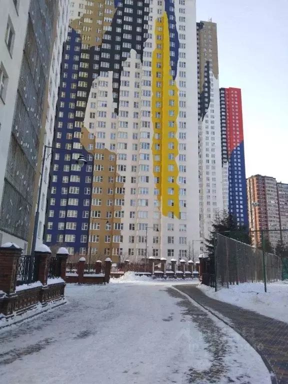 4-к кв. Московская область, Красногорск ул. Авангардная, 6 (76.5 м) - Фото 1