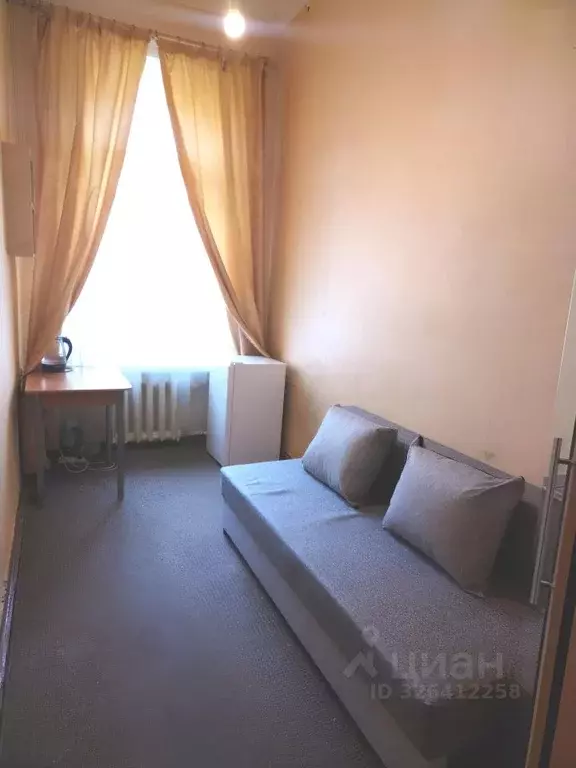 Комната Санкт-Петербург ул. Маяковского, 21 (8.5 м) - Фото 1