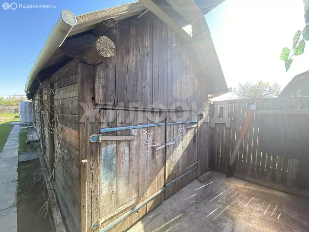 Дом в село Белый Яр, Октябрьская улица (70.7 м) - Фото 1