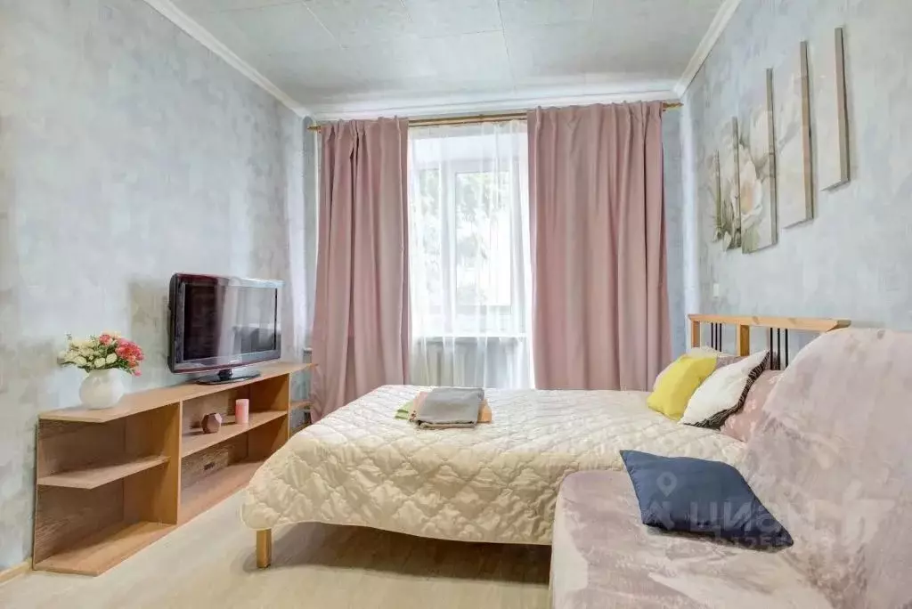 1-к кв. Тюменская область, Тюмень ул. Урицкого, 44 (33.0 м) - Фото 2