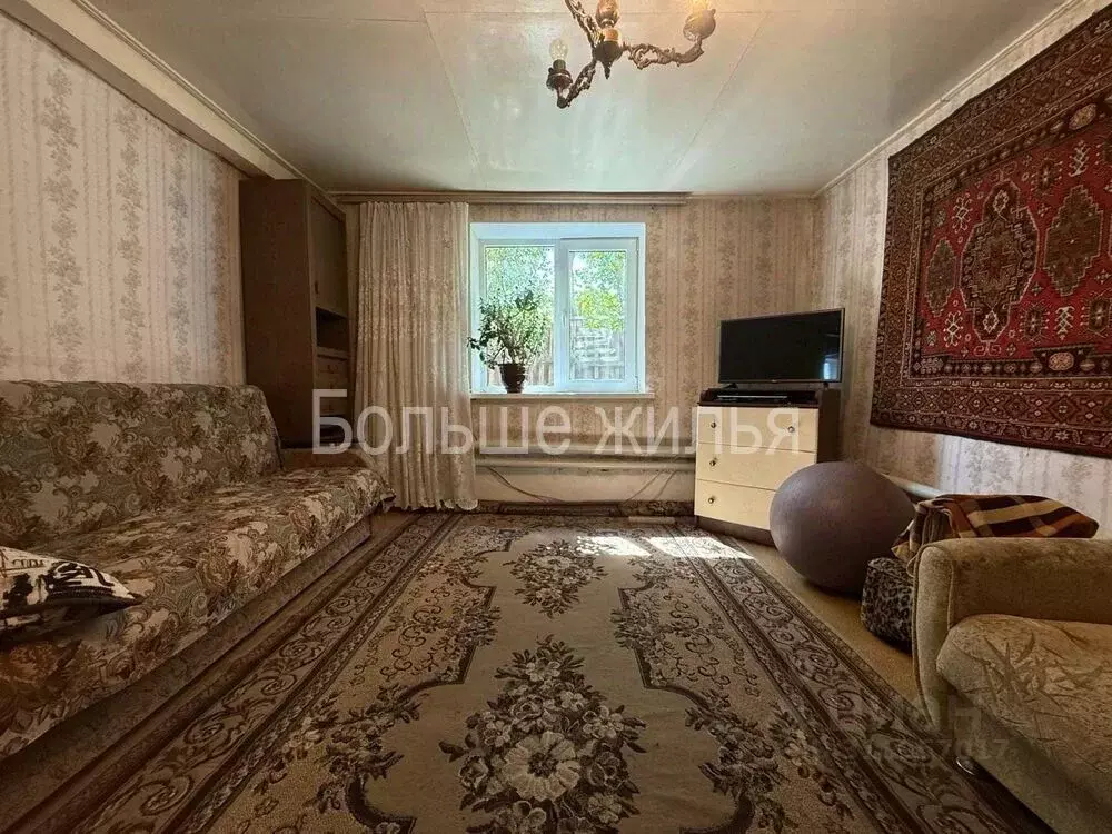 Дом в Волгоградская область, Волгоград пл. Белинского (106 м) - Фото 1