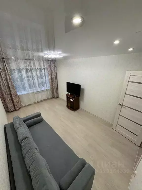 4-к кв. Вологодская область, Череповец Архангельская ул., 17Б (67.9 м) - Фото 1