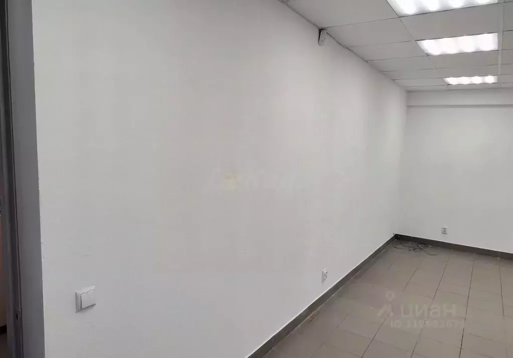 Офис в Ульяновская область, Ульяновск Симбирская ул., 8 (25 м) - Фото 2