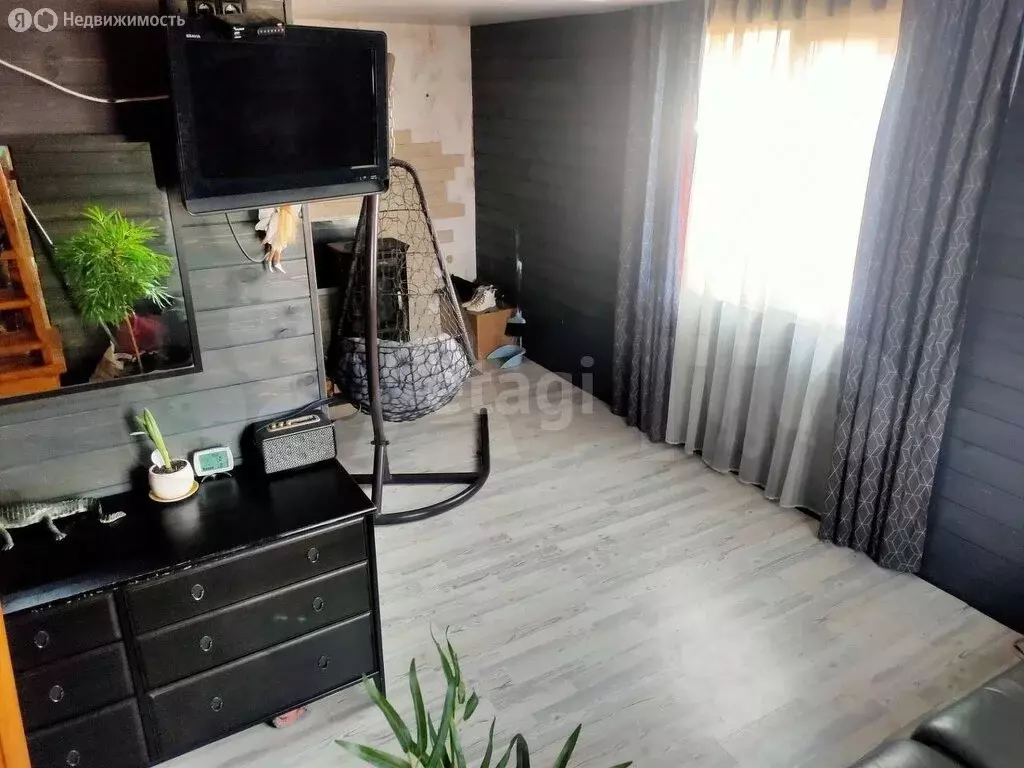 Дом в Новосибирская область, Коченёвский муниципальный район, СНТ ... - Фото 1