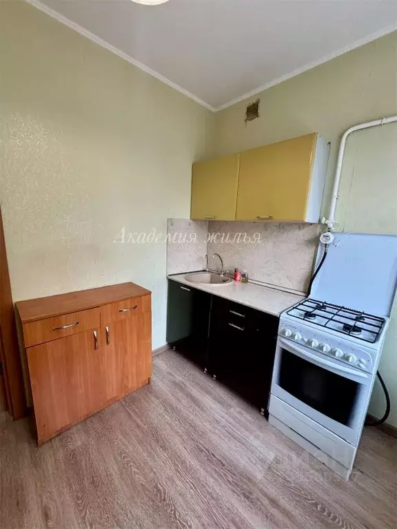 1-к кв. Башкортостан, Уфа Первомайская ул., 61 (32.0 м) - Фото 0