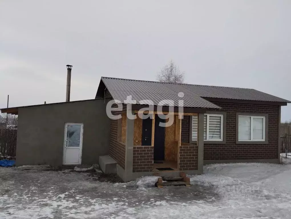 Дом в Красноярский край, Емельяновский район, Солонцовский сельсовет, ... - Фото 0