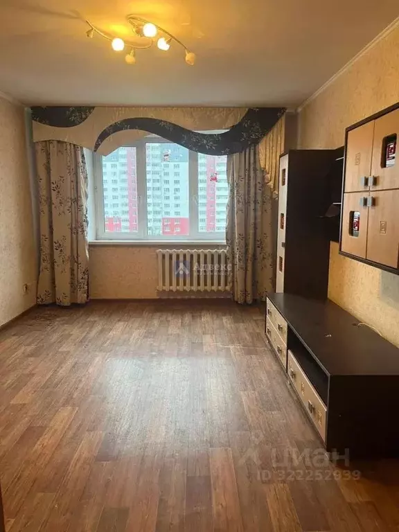 1-к кв. Тюменская область, Тюмень Широтная ул., 183 (43.7 м) - Фото 1