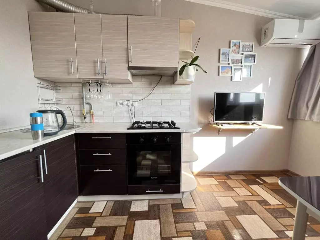 1-к кв. Краснодарский край, Сочи Хлебозаводской пер., 6А (33.0 м) - Фото 1