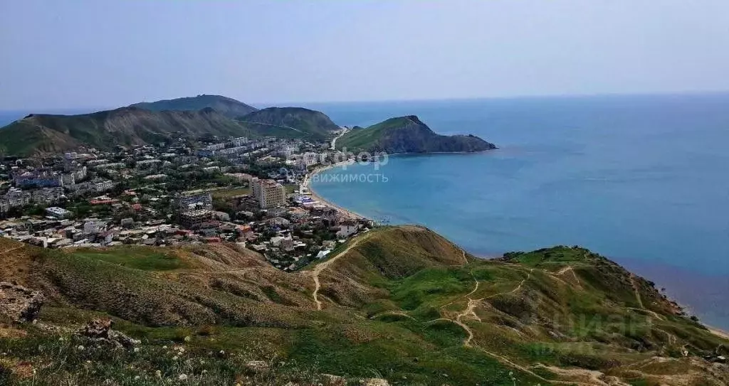 Участок в Крым, Феодосия муниципальный округ, Орджоникидзе пгт ул. ... - Фото 1