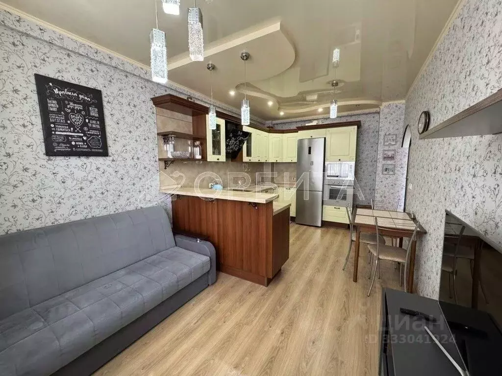 3-к кв. Тюменская область, Тюмень Заречный проезд, 39к2 (87.4 м) - Фото 2
