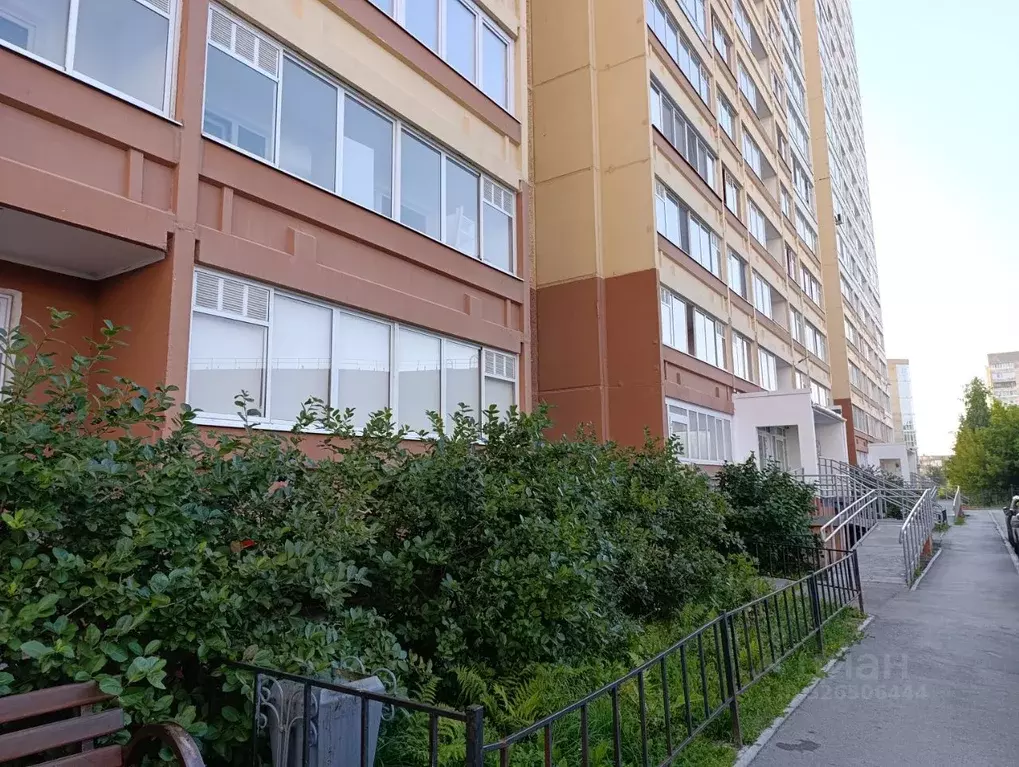 1-к кв. Пермский край, Пермь ул. Комбайнеров, 39б (42.0 м) - Фото 1