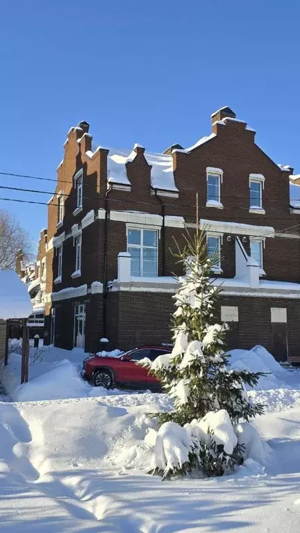 Таунхаус в Москва ул. Адмирала Лазарева, 82к1 (344 м) - Фото 2