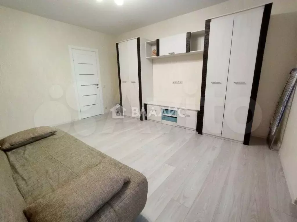 2-к. квартира, 64 м, 4/4 эт. - Фото 0