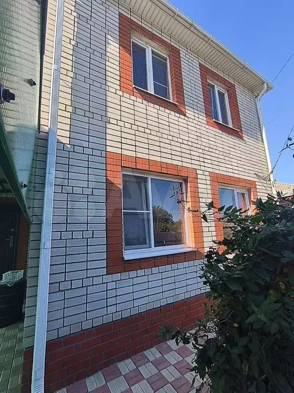 Дом 187,6 м на участке 6 сот. - Фото 0