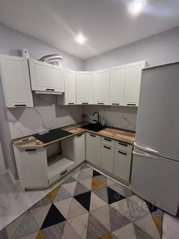 1-к кв. Курганская область, Курган Заозерный жилрайон, 5-й мкр, 35 ... - Фото 1