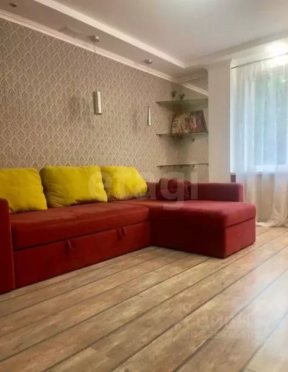 3-к кв. Удмуртия, Ижевск ул. Имени Барышникова, 13 (55.0 м) - Фото 1