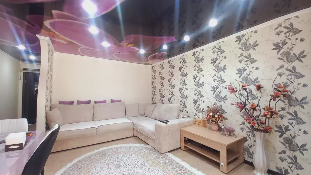 Продаётся 3-к квартира, 61.3 м - Фото 1