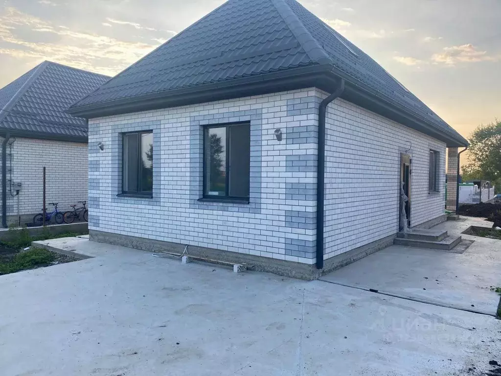 Дом в Краснодарский край, Краснодар пос. Индустриальный, бул. Надежды, ... - Фото 1