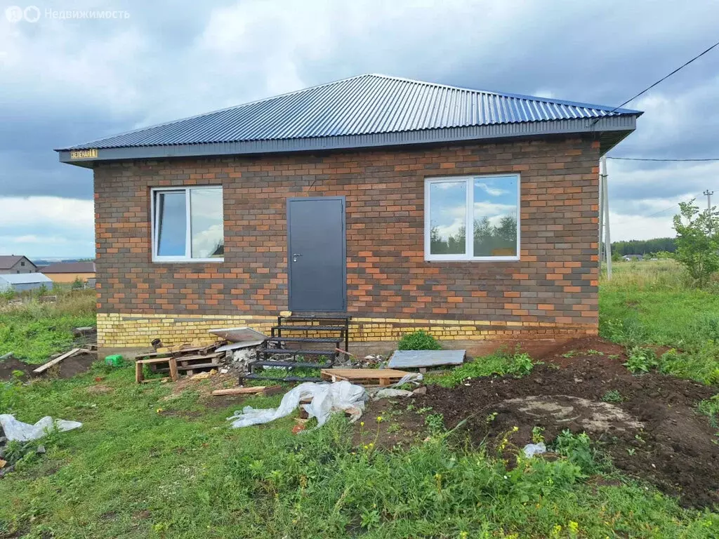 Дом в село Зигитяк, улица Мусы Гареева (106 м) - Фото 2