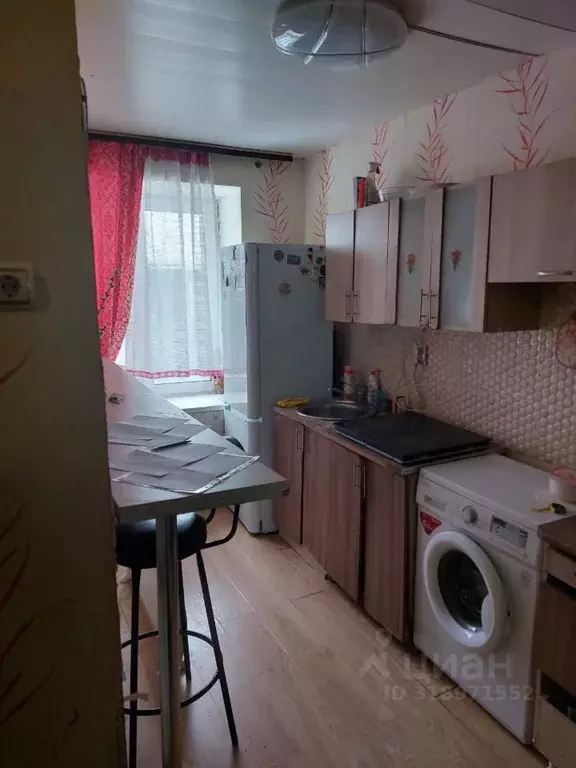 2-к кв. Свердловская область, Екатеринбург ул. Лагерная, 77 (48.0 м) - Фото 0