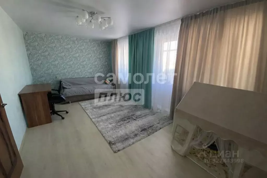 3-к кв. Пермский край, Краснокамск ул. Карла Маркса, 14Б (67.9 м) - Фото 1