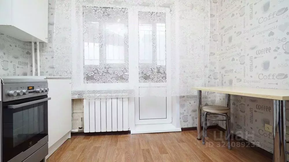 1-к кв. Татарстан, Казань просп. Победы, 186 (37.0 м) - Фото 2