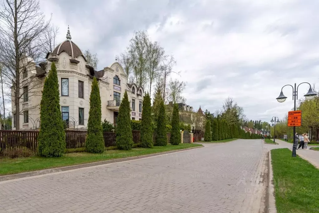 Участок в Московская область, Химки Резиденции Новогорск кп,  (44.0 ... - Фото 1