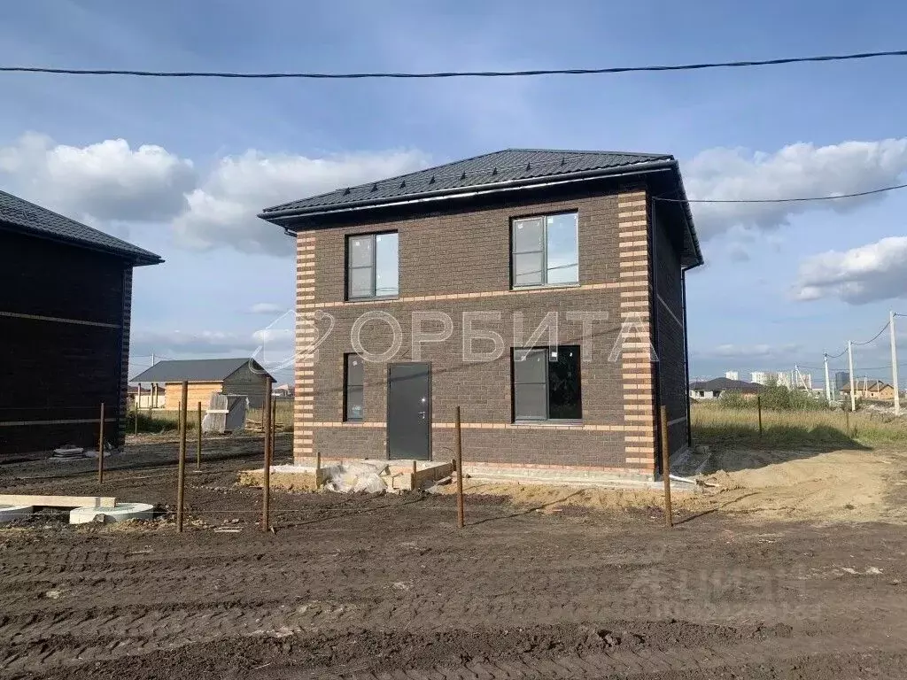 Дом в Тюменская область, Тюменский муниципальный округ, д. Падерина ... - Фото 1