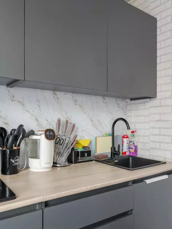 Продается 3-комнатная квартира - Фото 2