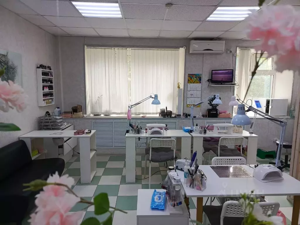 Помещение свободного назначения в Тверская область, Тверь просп. ... - Фото 0