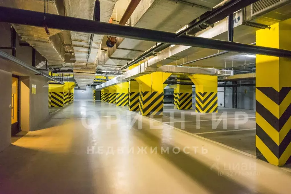 Гараж в Свердловская область, Екатеринбург ул. Белинского, 108 (21 м) - Фото 2