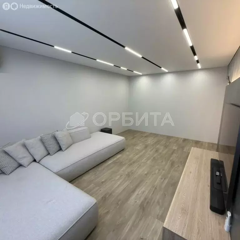 3-комнатная квартира: Тюмень, улица Федюнинского, 54к2 (92.8 м) - Фото 2