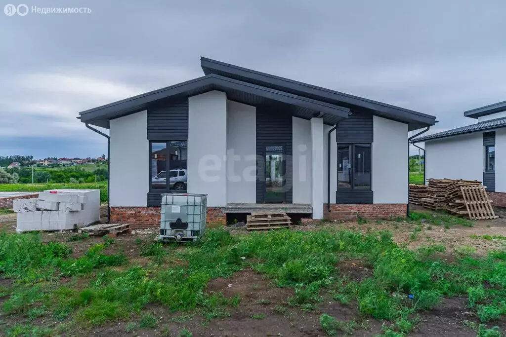 Дом в муниципальное образование Саратов, деревня Мергичевка, Малая ... - Фото 1