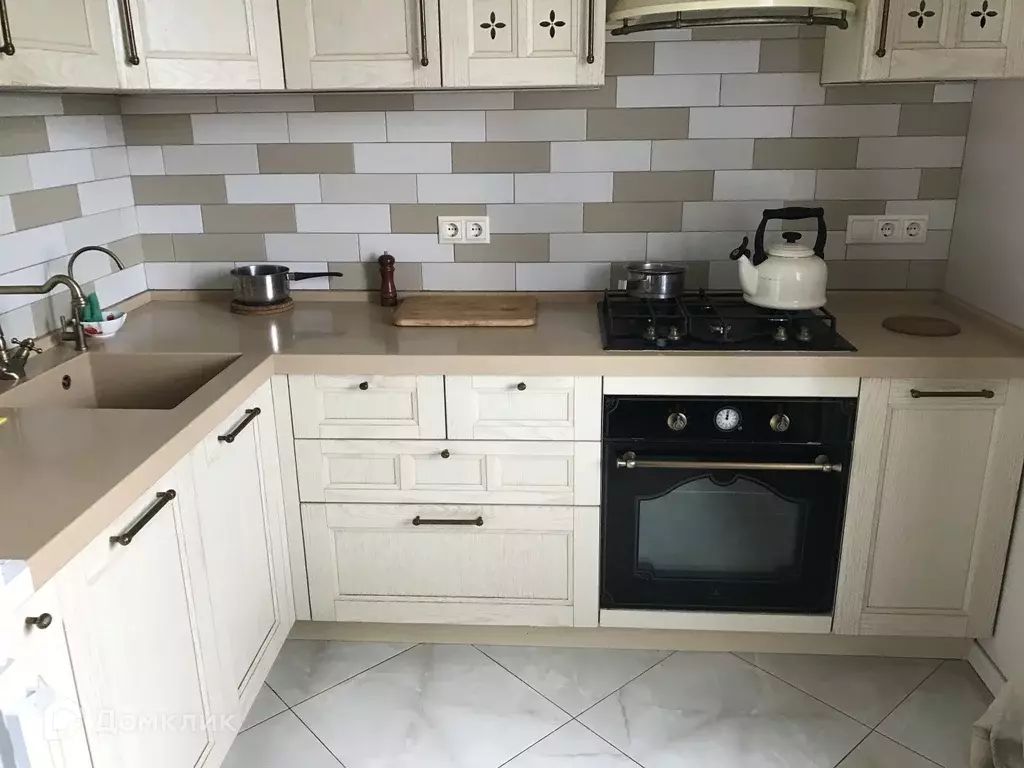Продаётся 2-к квартира, 56 м - Фото 0