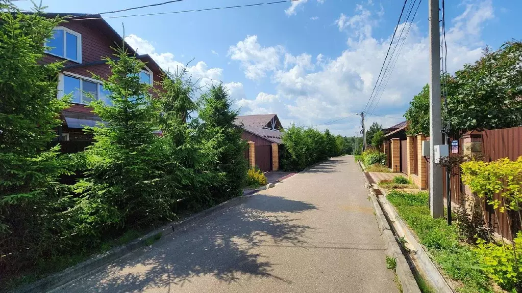 Участок в Московская область, Истра городской округ, д. Алексеевка  ... - Фото 1