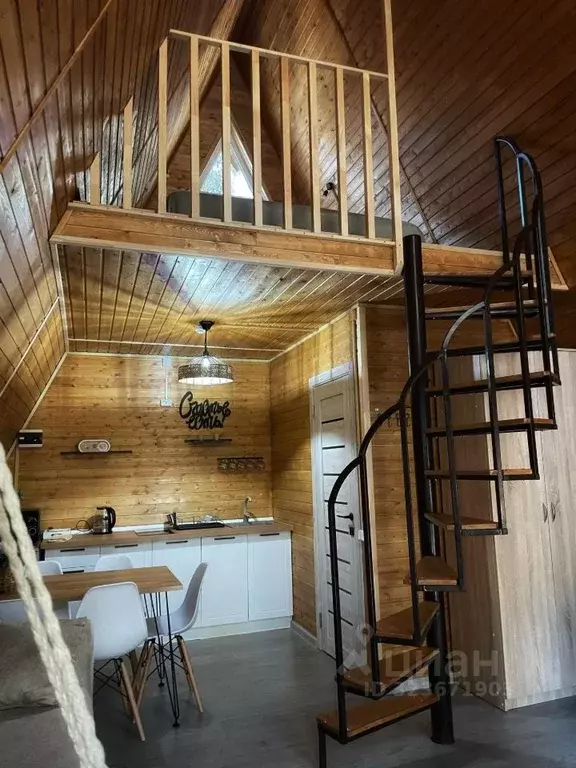 Дом в Карачаево-Черкесия, Зеленчукский район, с. Архыз ул. Ленина, 8/4 ... - Фото 1