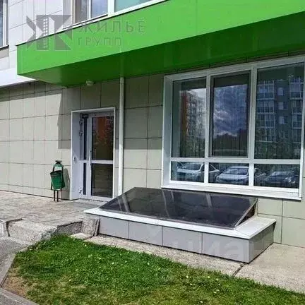 Помещение свободного назначения в Татарстан, Казань ул. Азата ... - Фото 0