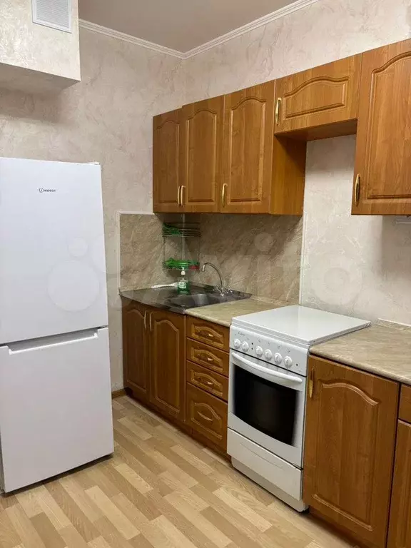 2-к. квартира, 60 м, 8/10 эт. - Фото 0