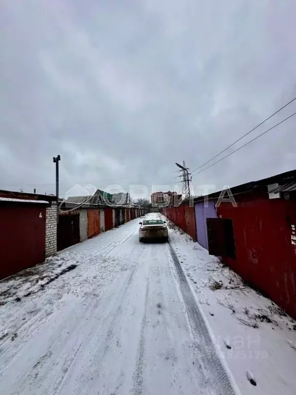 Гараж в Тюменская область, Тюмень ул. 9 Января, 166 (17 м) - Фото 1