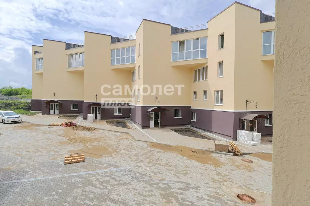 Квартира-студия: Кемерово, бульвар Строителей, 71А (42.4 м) - Фото 0